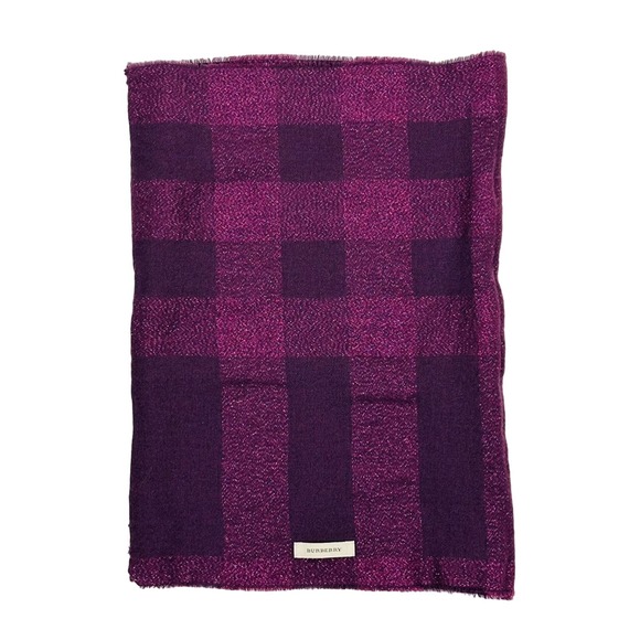 Burberry Infinity Scarf - Picture 2 of 3